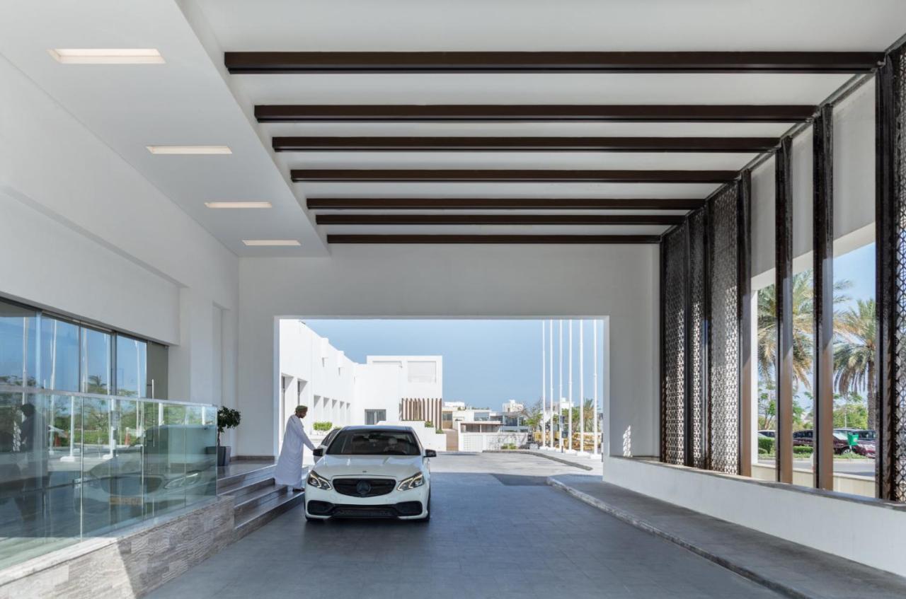 Crowne Plaza Muscat By Ihg Ξενοδοχείο Εξωτερικό φωτογραφία
